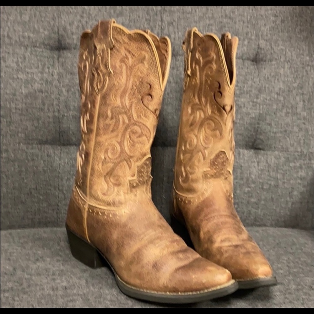 12" tall Women's Stampede western Justin boot 8.5B